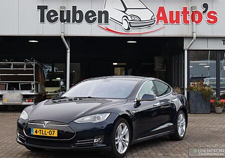 Tesla Model S 85 Base 87,6% SOH, Tempomat, kamera Lede