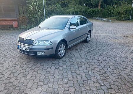 Skoda Octavia 1.6 Elegance Elegance