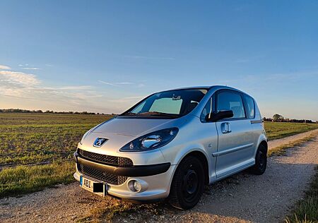 Peugeot 1007 Premium Sport