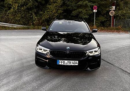 BMW 520d xDrive Touring AHK Mpaket