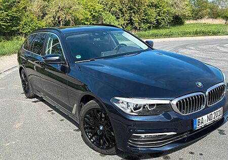 BMW 520i Touring LED+AHK+Driving Assistant