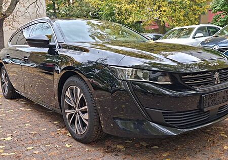 Peugeot 508 HYBRID 225 e-EAT8 Allure Pack