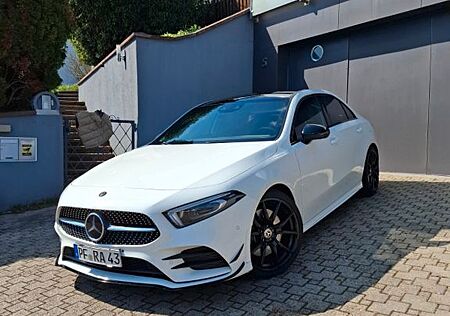 Mercedes-Benz A 250 4MATIC Amg line Top