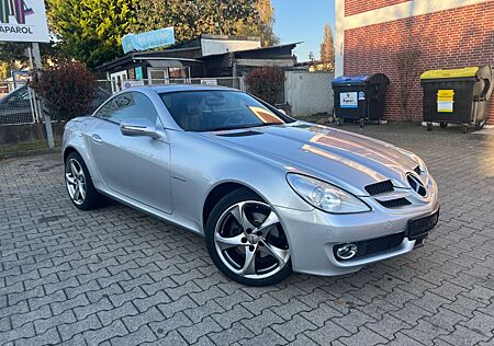 Mercedes-Benz SLK 200 Roadster Kompressor/Navi/Xenon/PDC/Leder