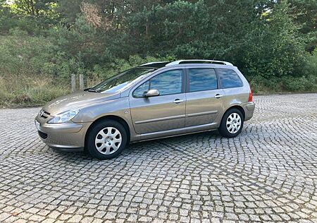 Peugeot 307 SW, wenig km, Panorama 1.6, 109 PS