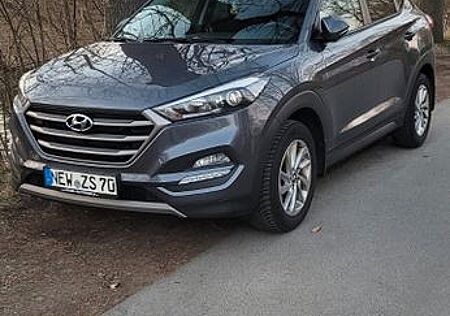 Hyundai Tucson 2.0 CRDi 100kW Style 2WD Style