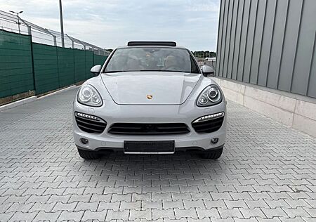 Porsche Cayenne S Diesel*4,2*Pano*Bi-Xenon*SH*Kamer*Sta*