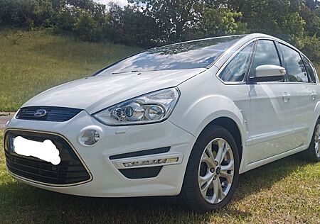 Ford S-Max 2,0 EcoBoost 149kW Titanium S PowerShi...