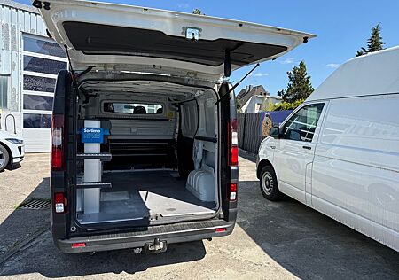 Renault Trafic Komfort Sortimo Regal Navi erst 17 tkm