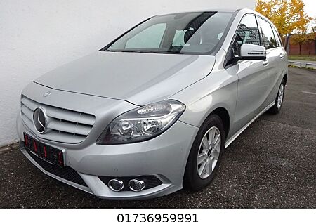 Mercedes-Benz B 180 /Navi/Sitzheizung//Tempomat/AHK