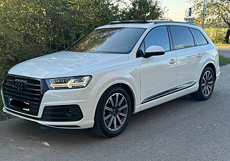 Audi Q7 3.0 TDI quattro Matrix LED / RS-Sitze