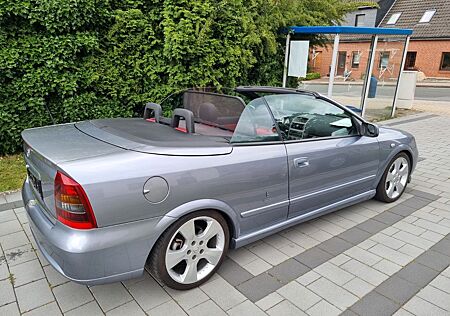 Opel Astra Cabrio 2.2 Linea Rossa Tüv Neu