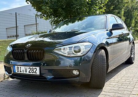 BMW 116i - midnightblue - TÜV neu