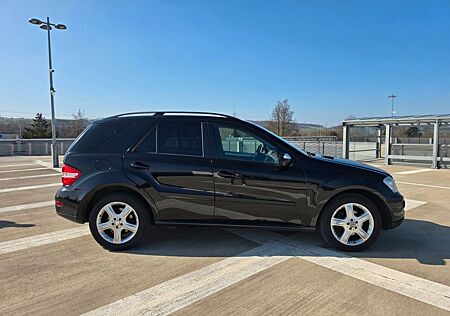 Mercedes-Benz ML 350 CDI 4MATIC - FACELIFT/NAVI/LEDER/SDACH