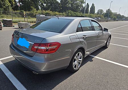 Mercedes-Benz E 350 CDI 4MATIC BlueEFFICIENCY AVANTG. AVAN...