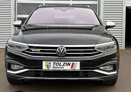 VW Passat Alltrack Volkswagen Passat 2.0 TDI Variant Alltrack HARMAN ACC LED