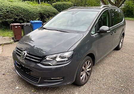 VW Sharan Volkswagen 2.0 TDI SCR 130kW DSG Highline Highline