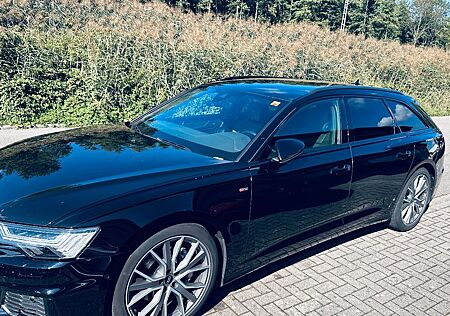 Audi A6 Avant 45 TDI quattro S-Line Sport Plus Matrix
