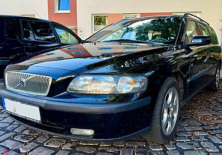 Volvo V70 2.4 D5