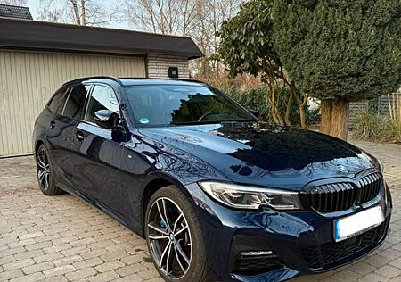 BMW 330e xDrive Touring M Sport Garantie Vollausst.