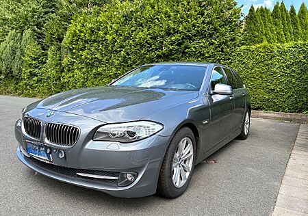 BMW 530D Touring *TÜV 07.27.*Panoramadach*HeadUp*AHK