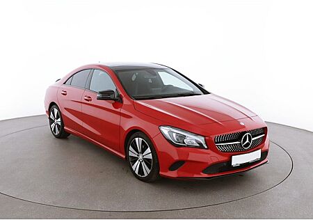 Mercedes-Benz CLA 180 Urban Black Edition (Xtreme Sound)