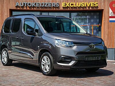 Toyota PROACE CITY Geel nummernschild 5 Sitze automatik