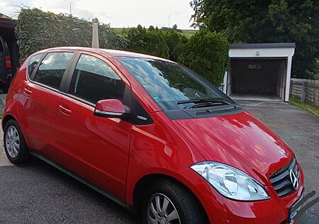 Mercedes-Benz A 180 BlueEFFICIENCY -