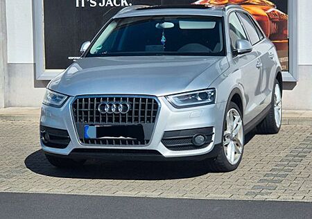 Audi Q3 2.0 TFSI 155kW S tronic Quattro - HU/AU neu