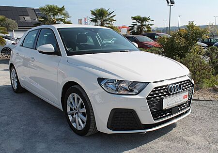 Audi A1 S tronic Sportback, Navi, PDC, SHZ