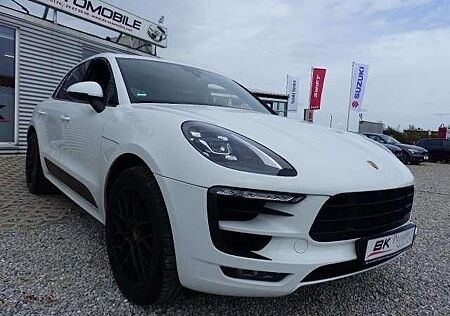 Porsche Macan GTS Approved Scheckheft 2. Hand Luftfahrwe