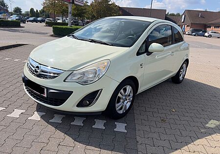 Opel Corsa 1.4 Satellite Satellite