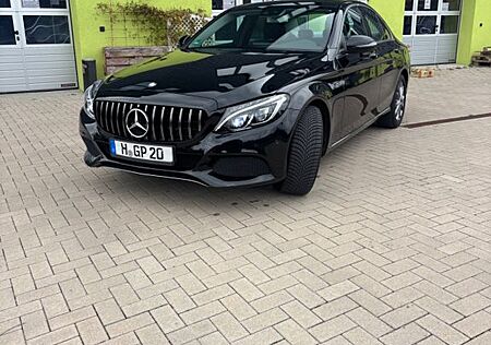Mercedes-Benz C 180 EDITION Autom. EDITION TÜV & SERVICE NEU