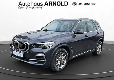 BMW X5 xDrive40d xLine Navi Standhz. ACC AHK HiFi Ak