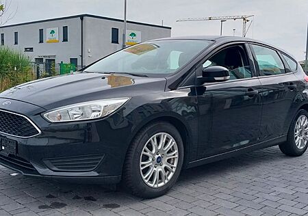 Ford Focus Lim 1.0/EURO6/KLIMA/TÜV/101PS