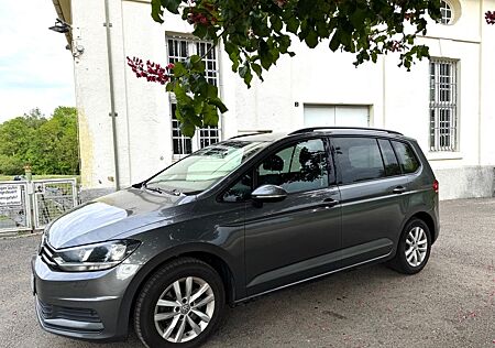 VW Touran Volkswagen 2.0 TDI SCR Comfortline * 7 SITZER *