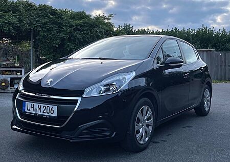 Peugeot 208 PureTech 82 1.2 Active