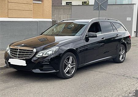 Mercedes-Benz E 250 Avangarde T Autom. -
