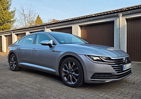 Volkswagen Elegance Business 2.0 TDI 190PS LED STHZ ACC AHK
