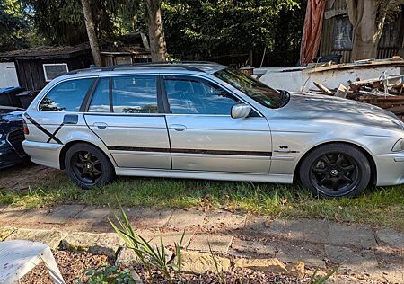 BMW 520i A Touring -