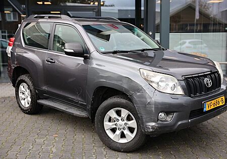 Toyota Land Cruiser gebraucht kaufen Toyota Land Cruiser 3.0 D-4D 3DRS LX 4WD VAN