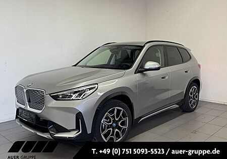 BMW iX1 EDRIVE20 11270.- € gespart