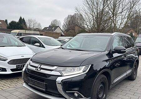 Mitsubishi Outlander Top 4WD