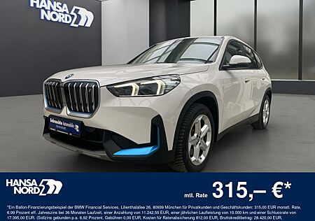 BMW iX1 xDrive30 LED NAVI SHZ KEYLESS PDC 18"