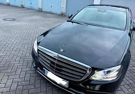 Mercedes-Benz E 300 d Autom. -