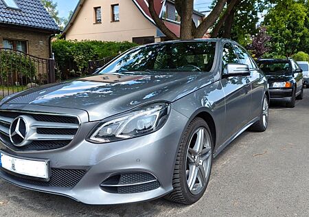Mercedes-Benz E 200 BlueTEC -