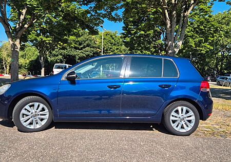 VW Golf Volkswagen 1.4 TSI 90 kW Style Style
