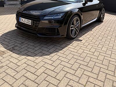 Audi TTs Roadster quattro