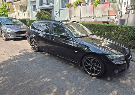 BMW 325i Touring