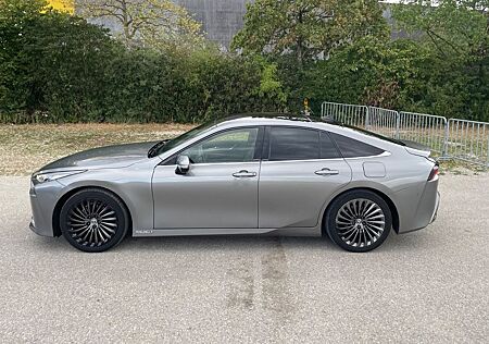 Toyota Mirai Advanced/ VOLL (Uber/Taxi) geeignet